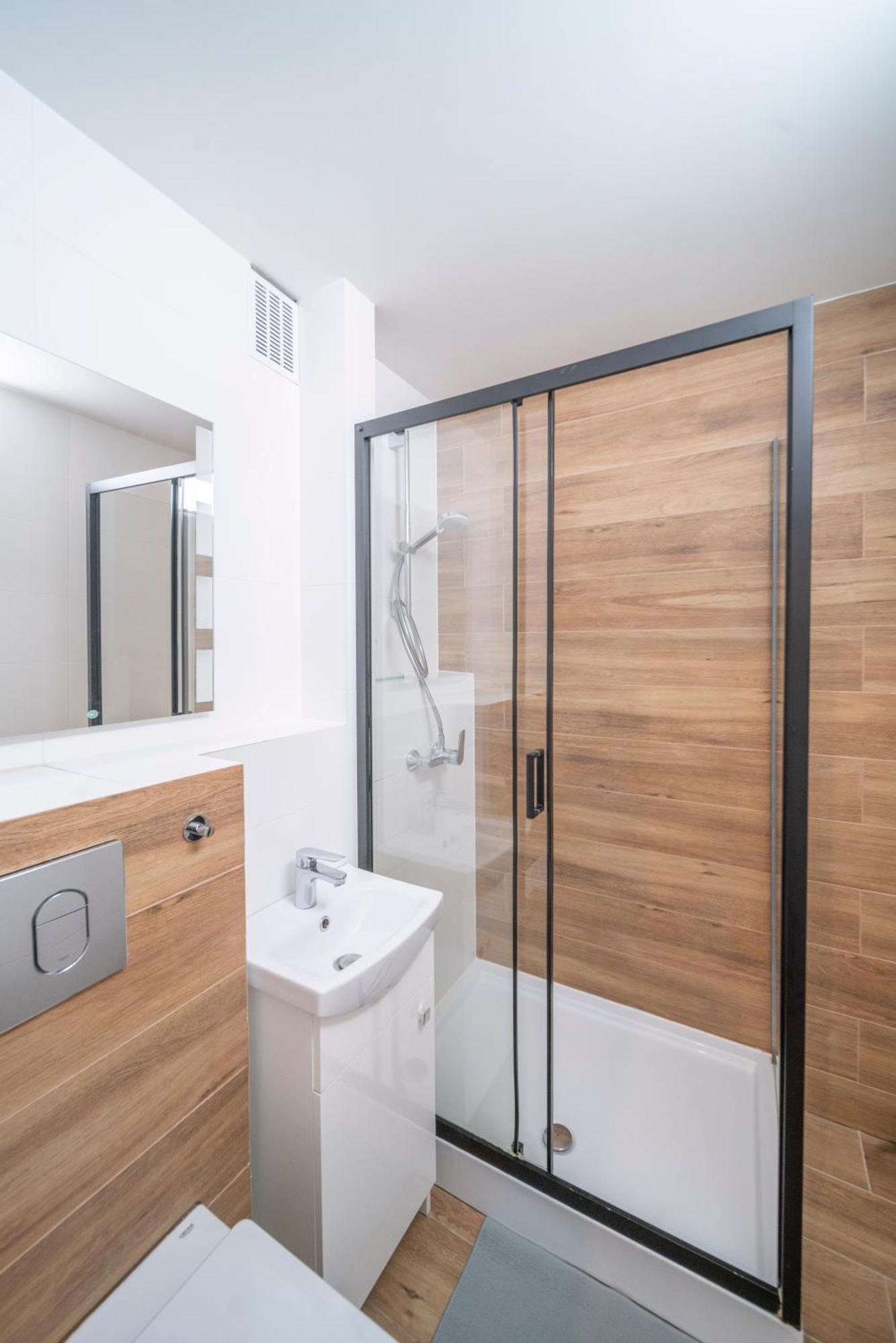 Green Studio In The City Center Of Wroclaw Ngoại thất bức ảnh